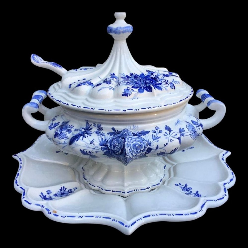 Blue Rose Nove Ceramic Soup Tureen Ladle Plate